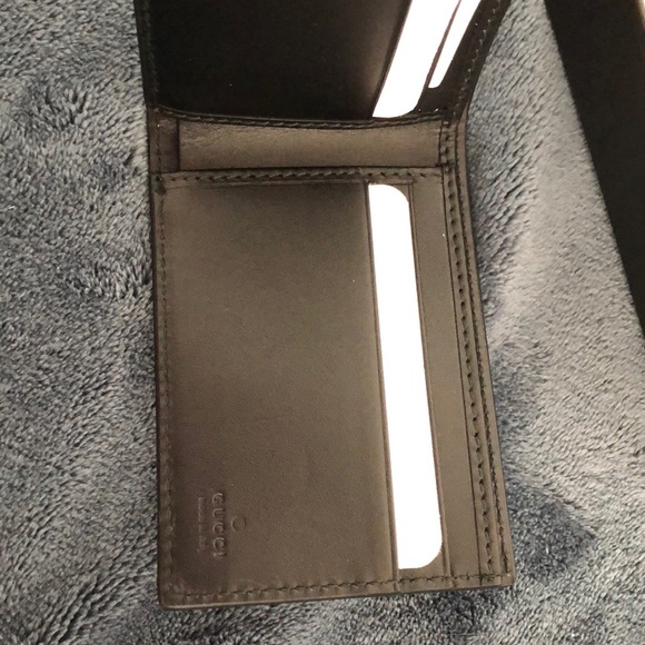 Gucci Wallet - Picture 4 of 5